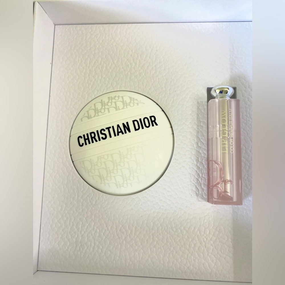 Dior Around The World VIP Gift Set - Tote Bag, Le Baume, Lip Glow, Full Size NIB - Picture 2 of 5